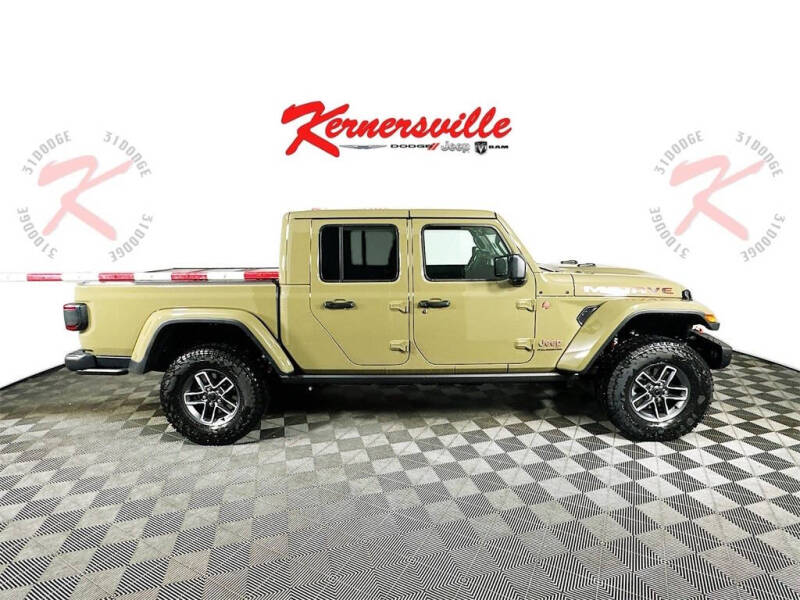 2025 Jeep Gladiator Mojave X