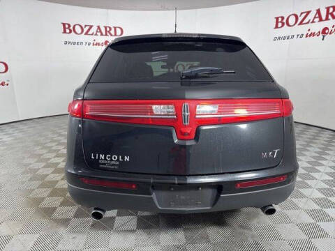 2011 Lincoln MKT