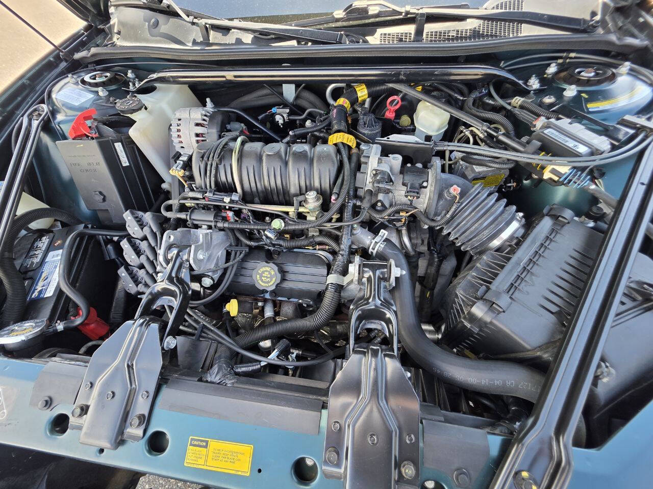 Green 2000 Buick Regal LS LS 4dr Sedan 15