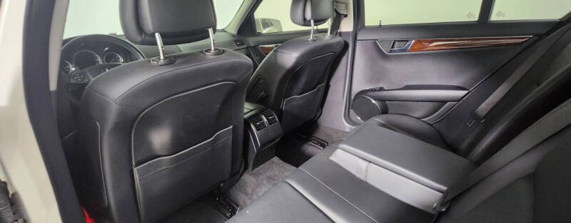 2010 Mercedes-Benz C-Class C 300 Luxury