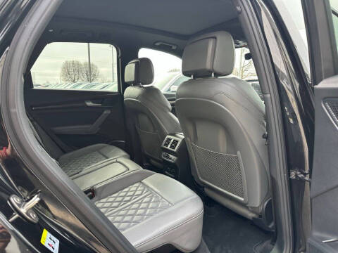 2022 Audi SQ5 3.0T quattro Prestige