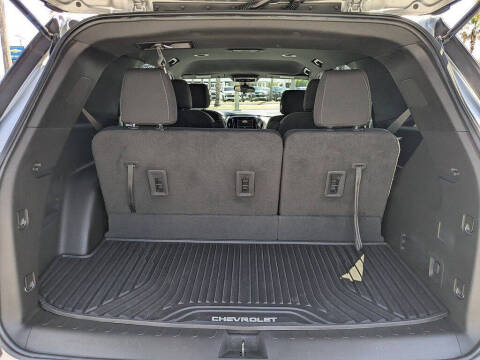 2022 Chevrolet Traverse LT Cloth