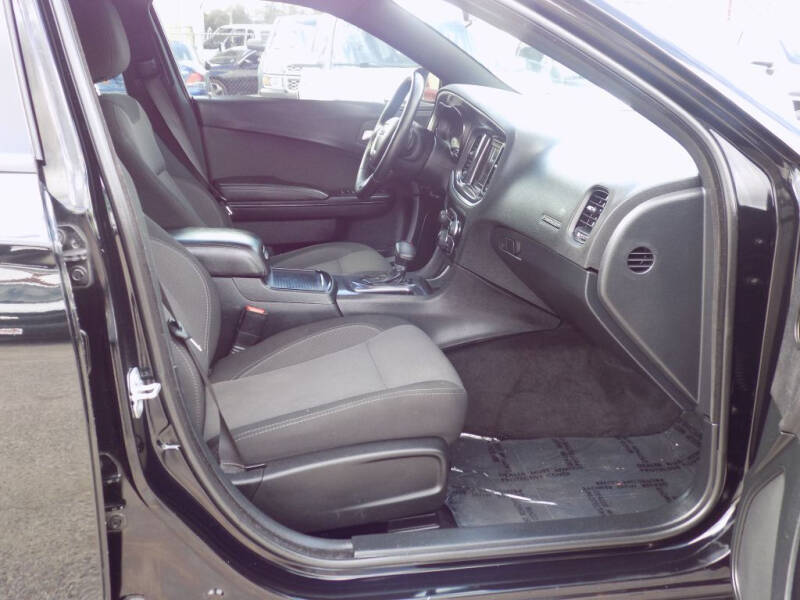 2018 Dodge Charger SXT