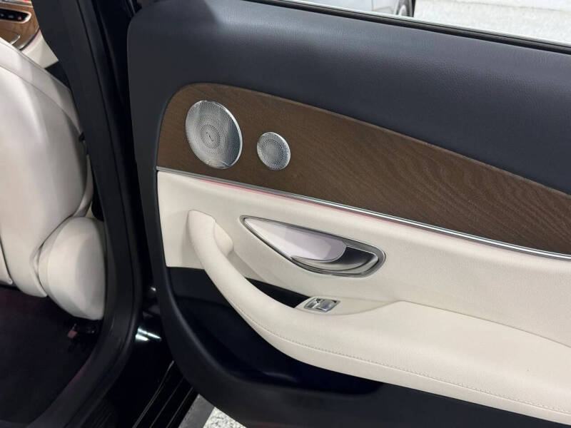 2019 Mercedes-Benz E-Class E 300 4MATIC