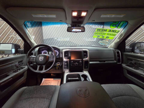 2015 RAM 1500 Big Horn