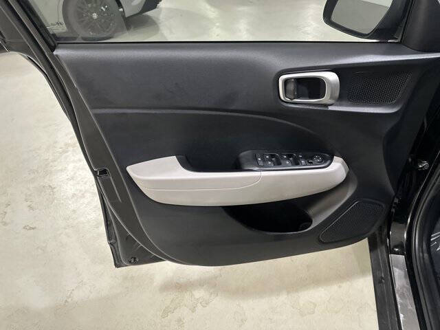 2024 Hyundai Venue SEL