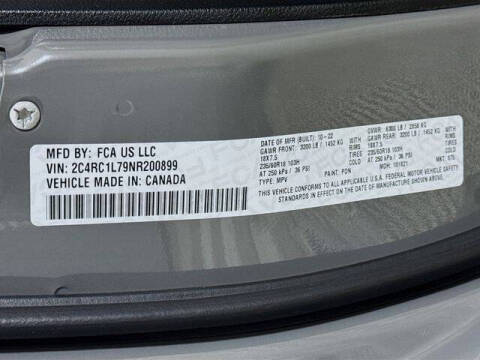 2022 Chrysler Pacifica Hybrid Touring L