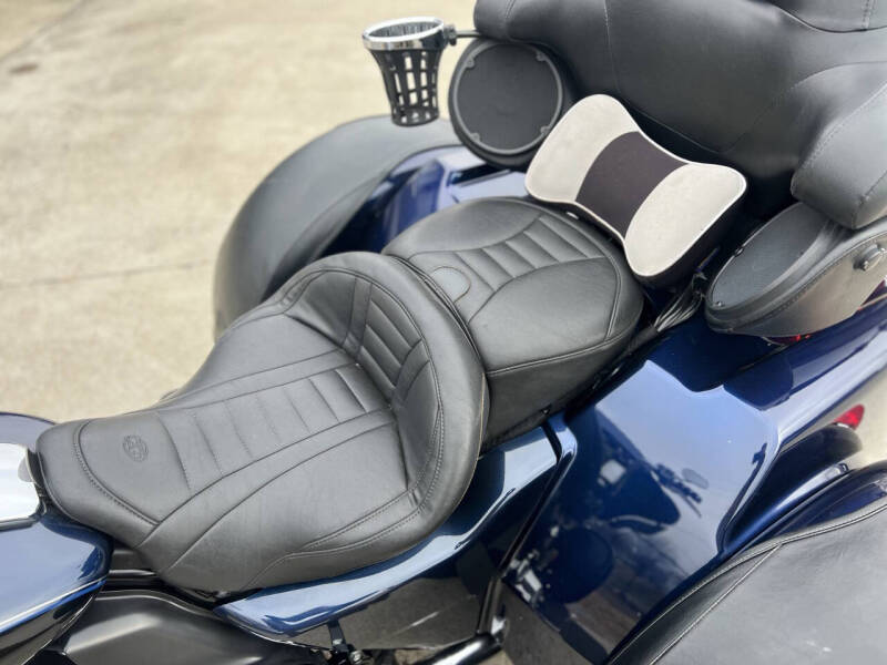 2014 Harley-Davidson FLHTCUTG