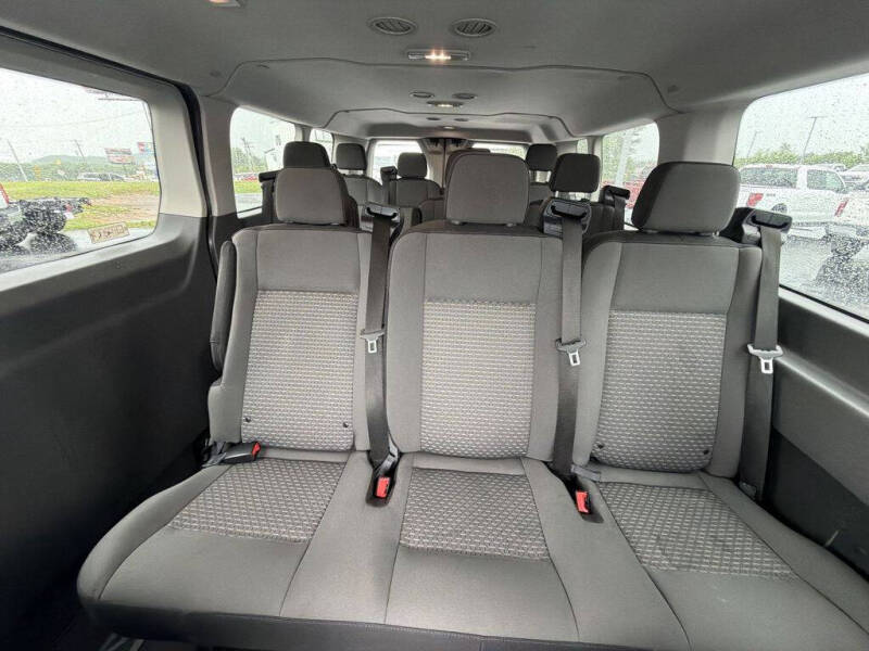 2024 Ford Transit 350 XLT
