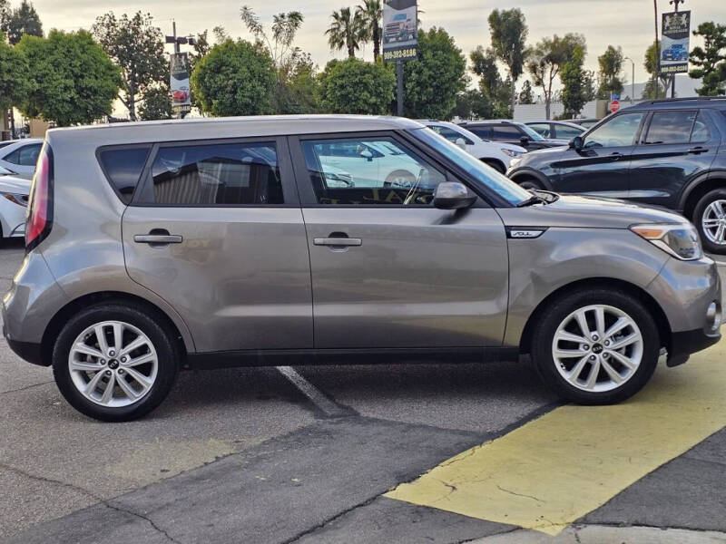 2018 Kia Soul +