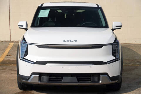 2026 Kia EV9 Light Long Range