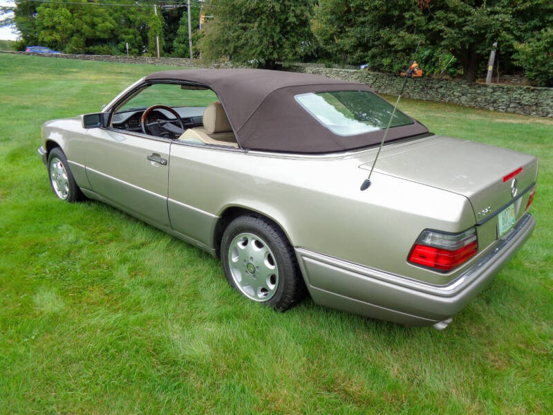 1995 Mercedes-Benz E-Class E 320