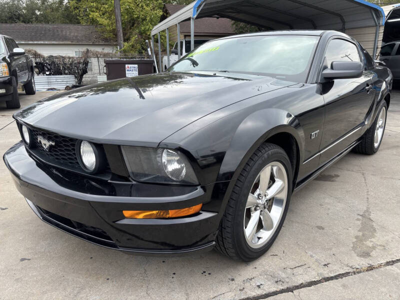 2006 Ford Mustang GT Premium's photo