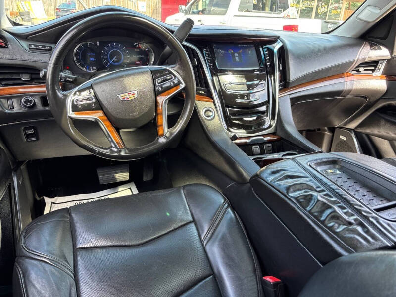 2016 Cadillac Escalade Premium Collection