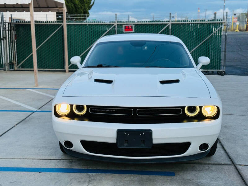 2018 Dodge Challenger SXT