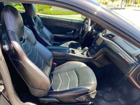 2013 Maserati Gran Turismo