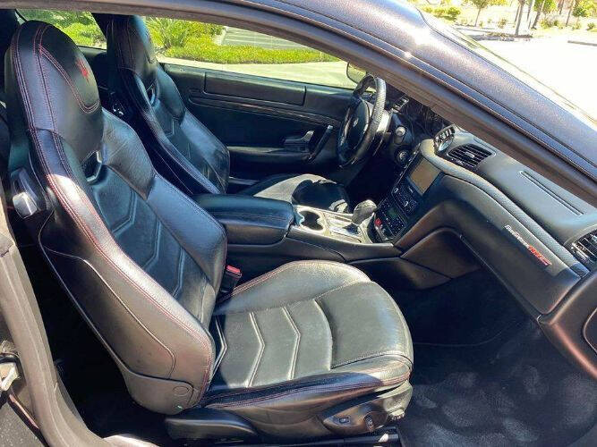 2013 Maserati Gran Turismo