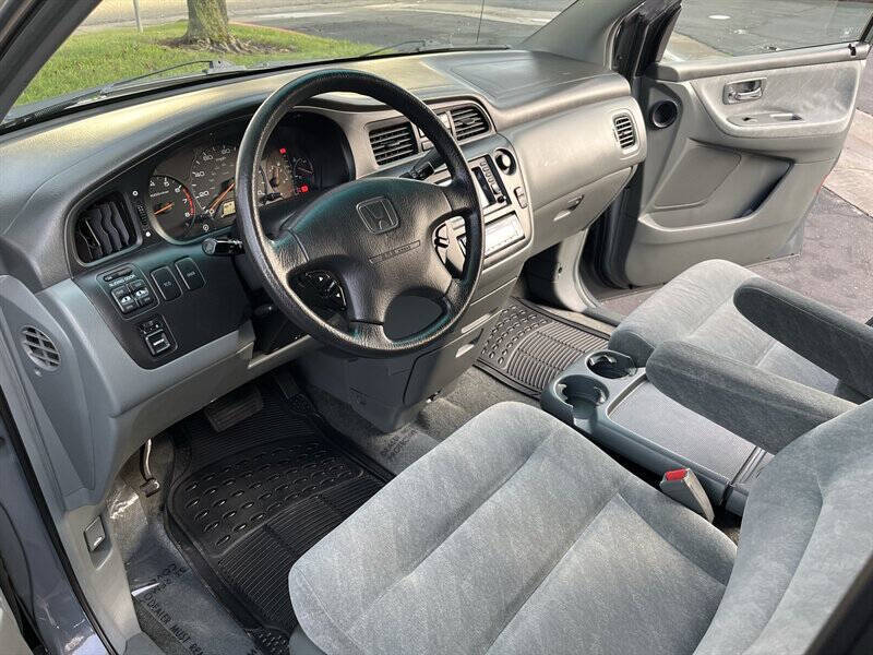 2001 Honda Odyssey EX w/Navi