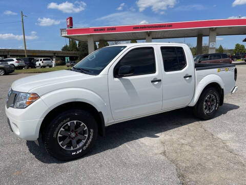 2019 Nissan Frontier for sale at Modern Automotive in Spartanburg SC