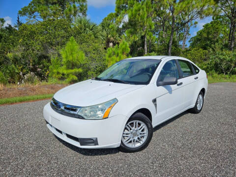 2008 Ford Focus for sale at VICTORY LANE AUTO SALES in Port Richey FL