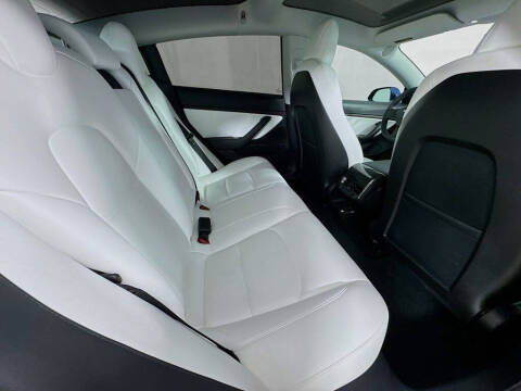 2020 Tesla Model 3 Performance