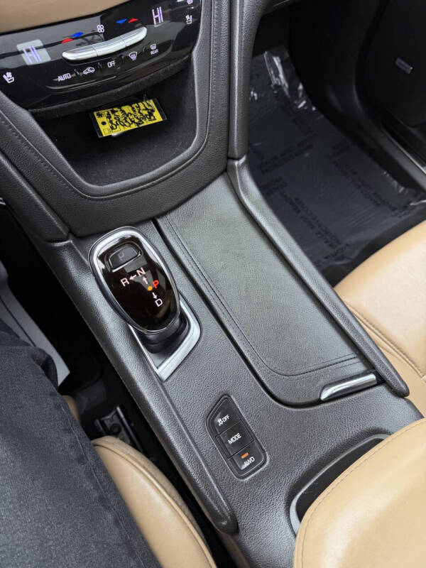 2017 Cadillac XT5 Platinum