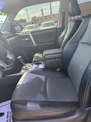 2017 Toyota 4Runner SR5