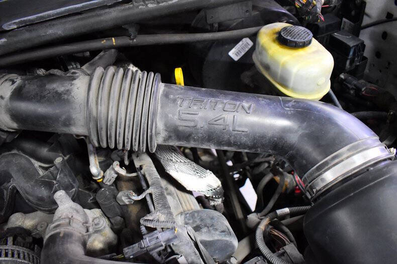 2004 Ford Excursion