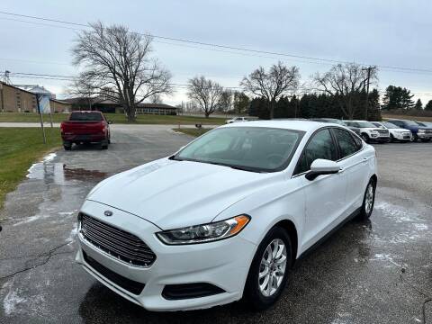 2016 Ford Fusion for sale at Deals on Wheels Auto Sales in Ludington MI
