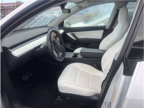 2022 Tesla Model Y Long Range