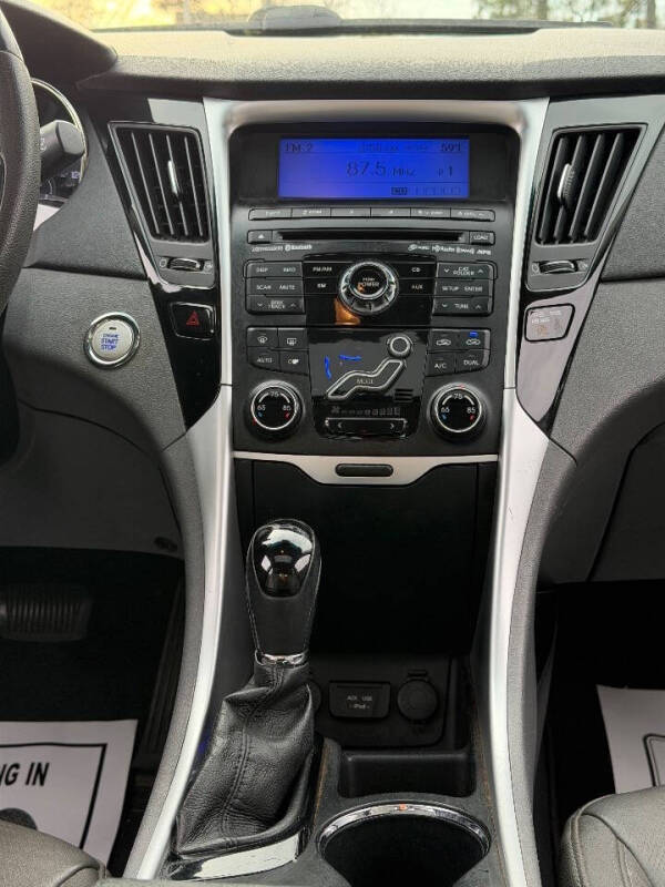 2011 Hyundai Sonata SE