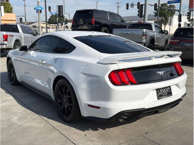 2019 Ford Mustang
