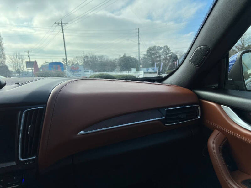 2017 Maserati Levante