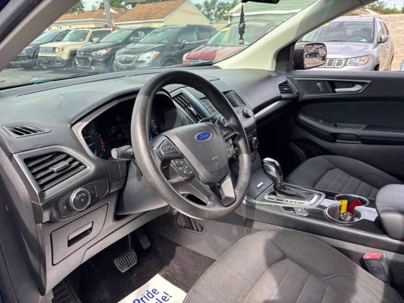2015 Ford Edge SE
