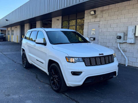 2020 Jeep Grand Cherokee Laredo