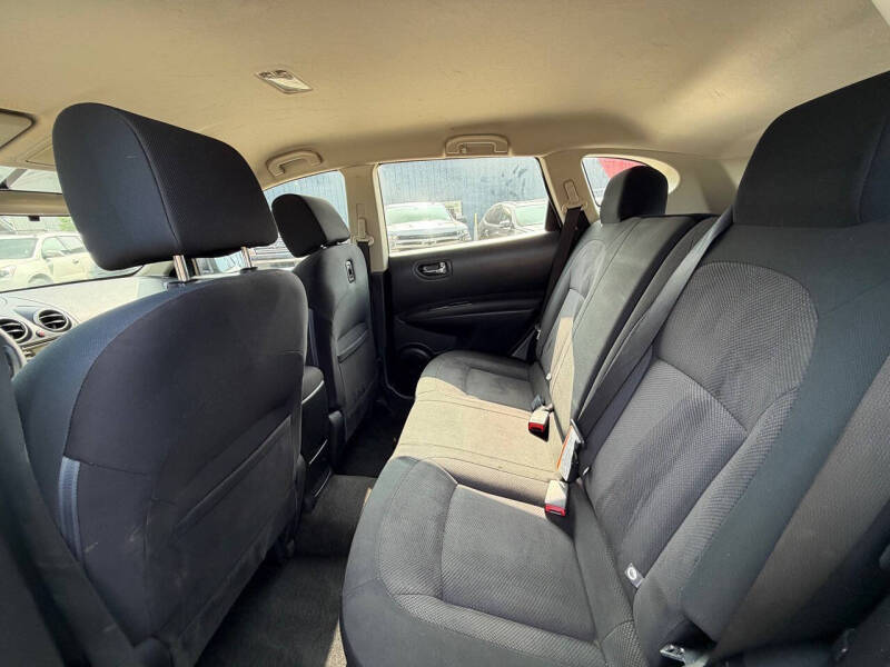 2014 Nissan Rogue Select S