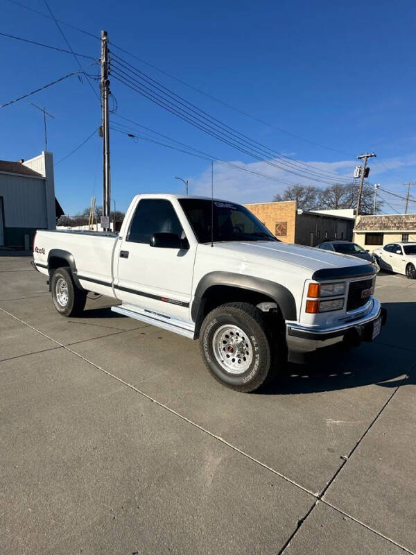 1997 GMC Sierra SL photo 8