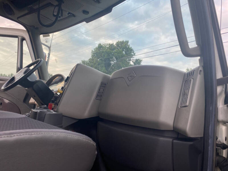 2016 International DuraStar 4300