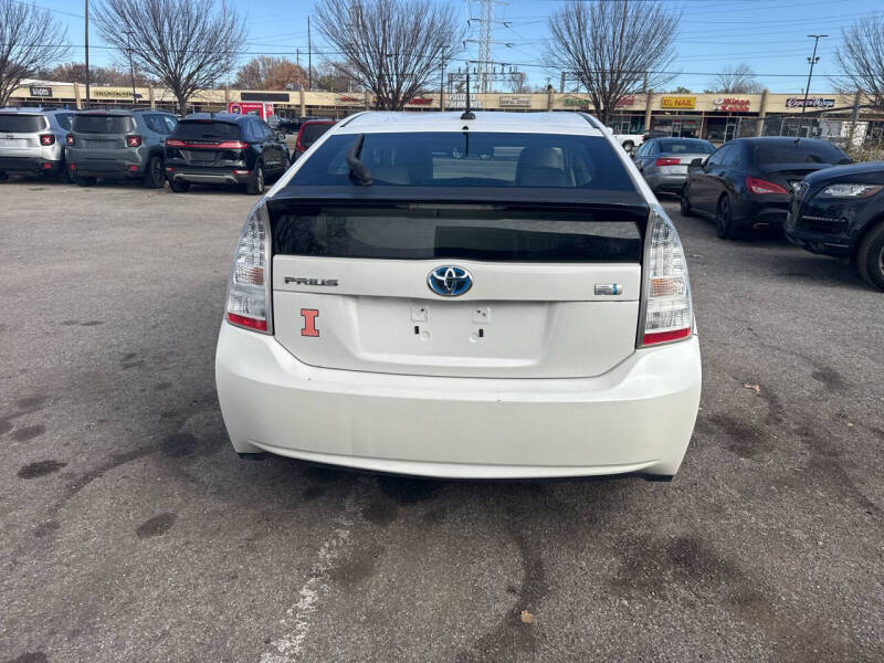 2010 Toyota Prius II