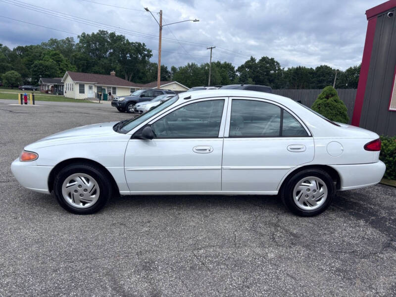 2000 Ford Escort