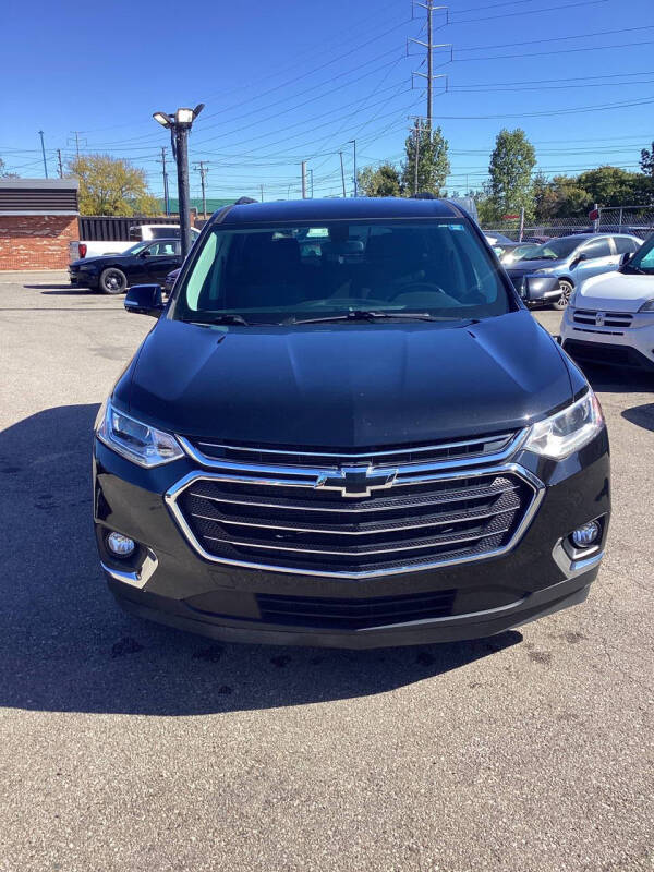 2020 Chevrolet Traverse 1LT photo 3