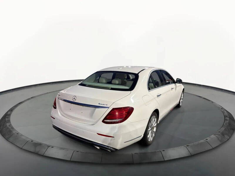 2017 Mercedes-Benz E-Class E 300 4MATIC