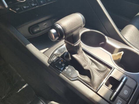 2022 Kia K5