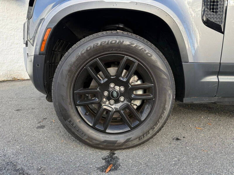 2022 Land Rover Defender 110 S