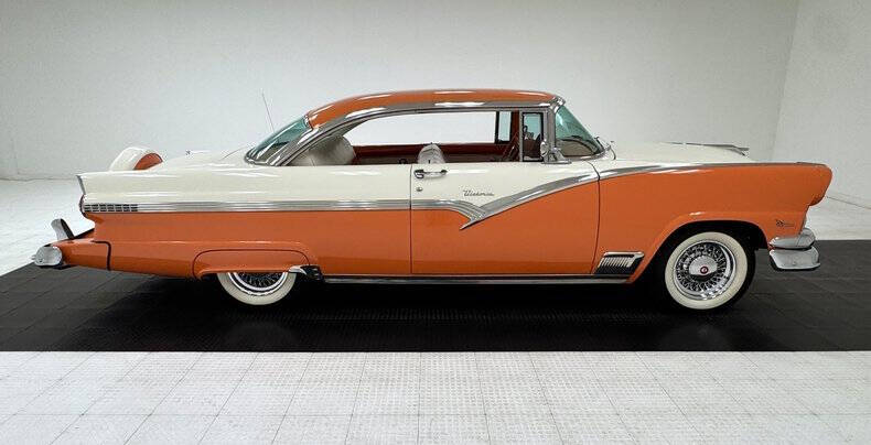 1956 Ford Crown Victoria