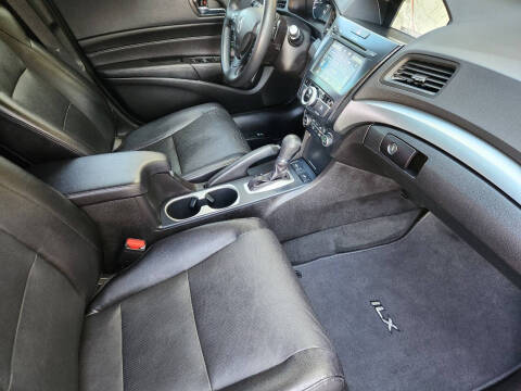 2018 Acura ILX w/Tech