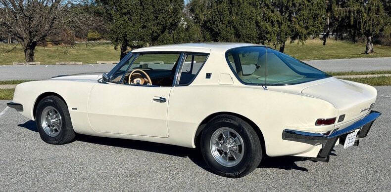 1963 Studebaker Avanti