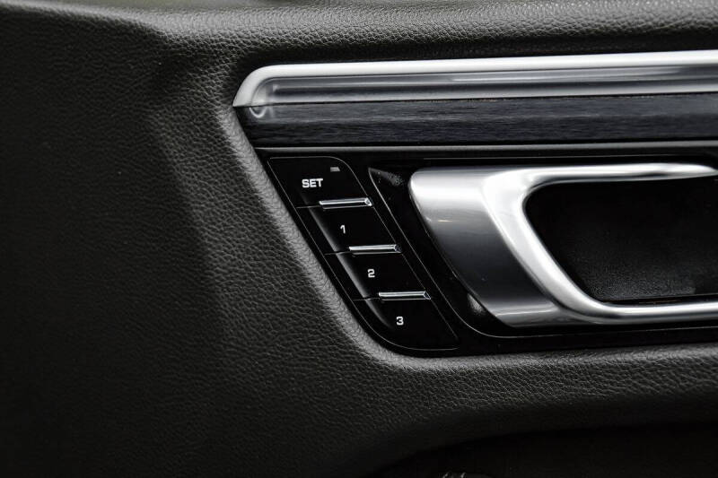 2018 Porsche Macan GTS