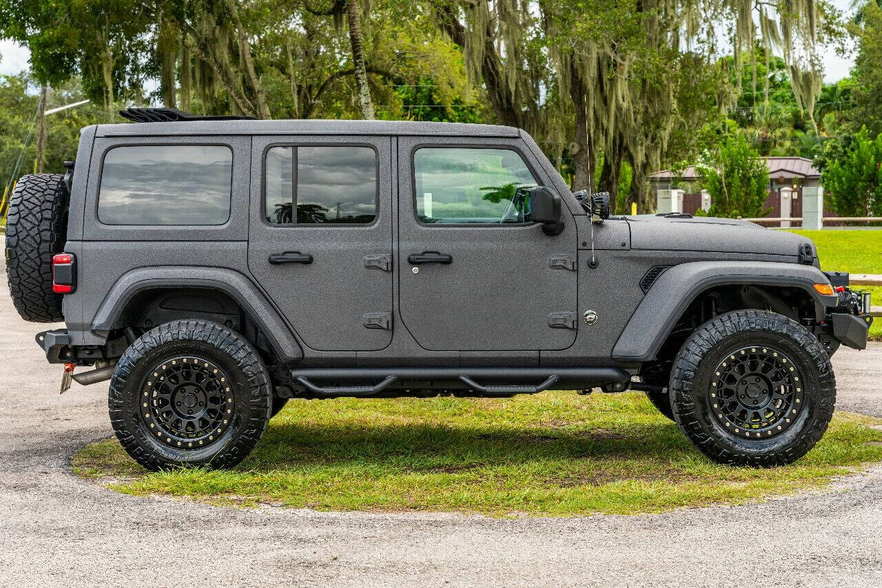 2020 JEEP Wrangler SUV / Crossover - $57,999