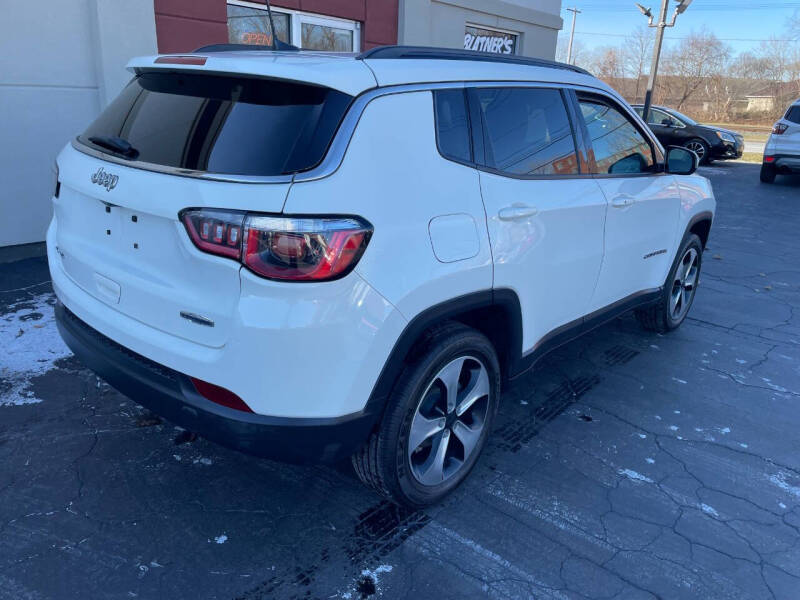 2017 Jeep All-New Compass Latitude photo 6